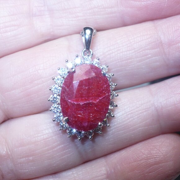 Vintage STAUER Oval Natural Ruby accented CZ's  Sterling Silver Pendant Necklace - Picture 6 of 7
